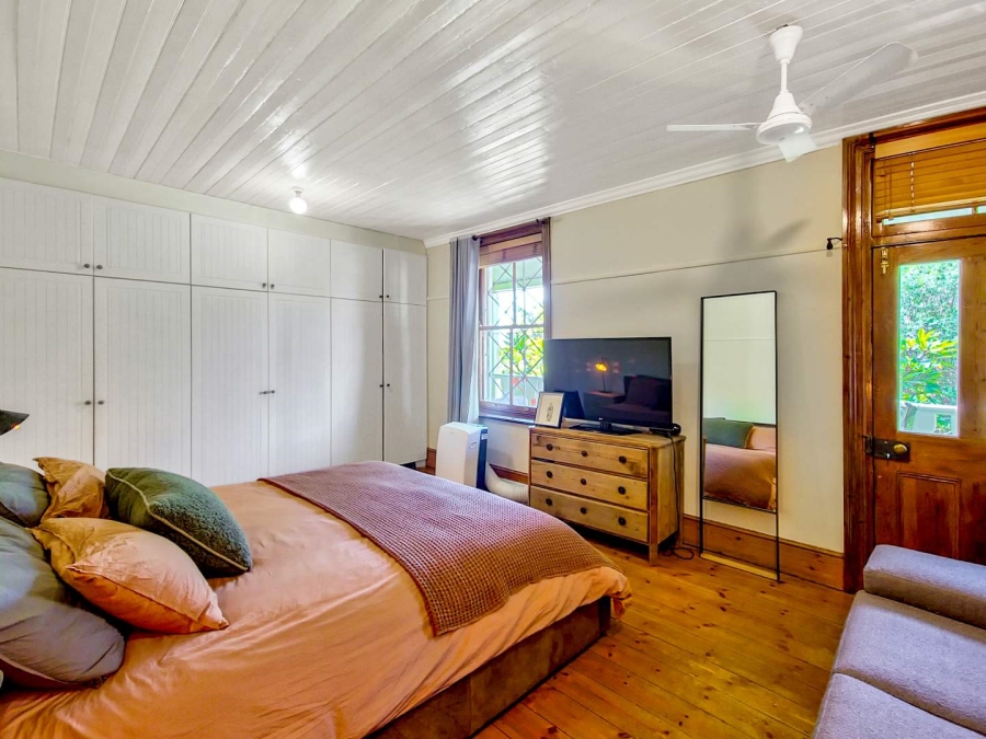 2 Bedroom Property for Sale in Green Point Western Cape